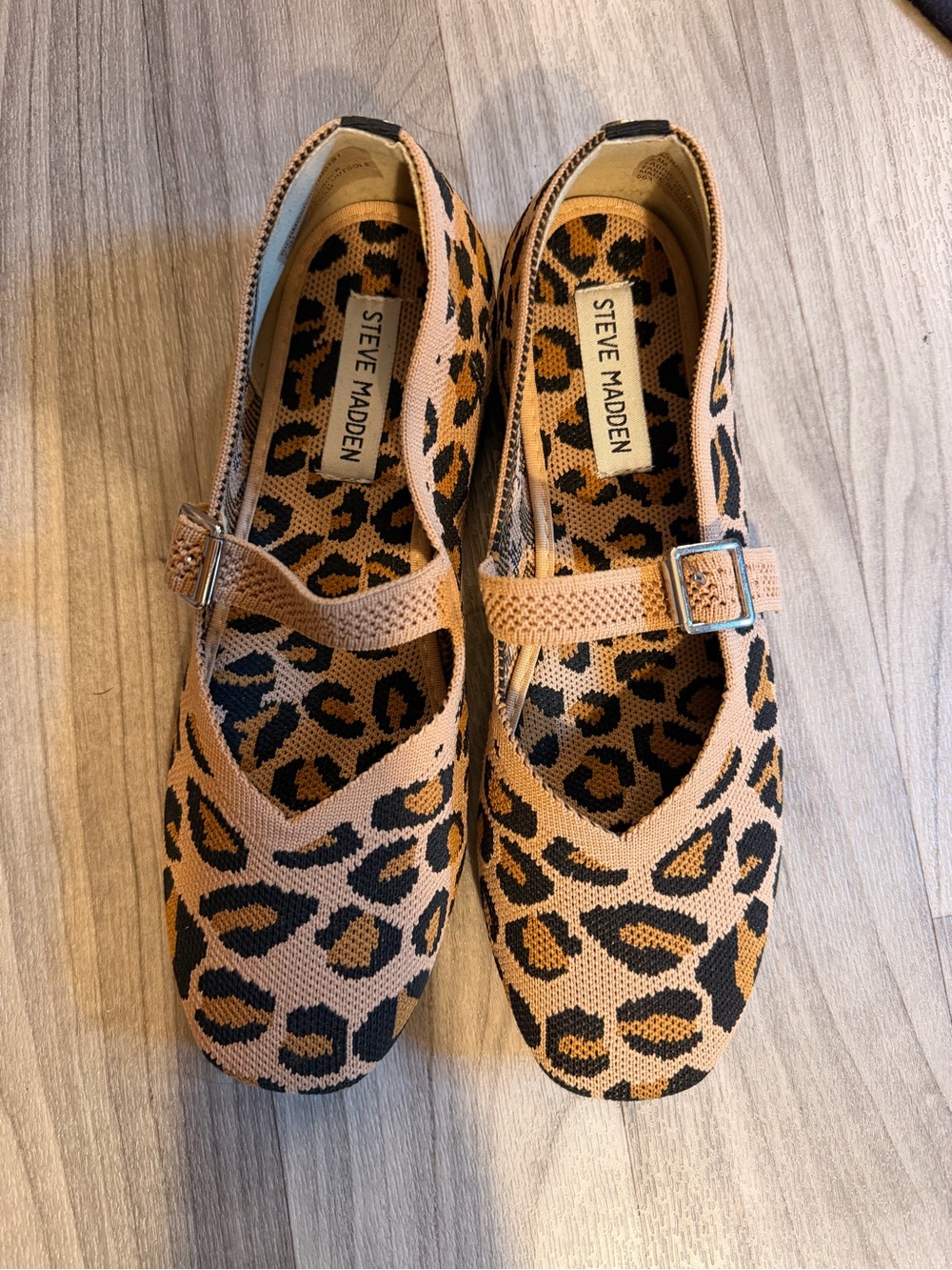 Steve Madden Leopard-Print Mary Jane Flats in Tan and Black
